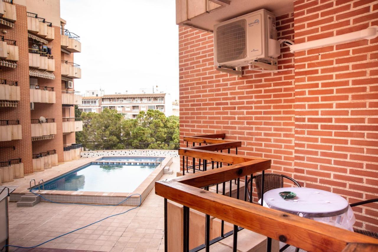 Holiday Studio Jardin Playa Torrevieja Buitenkant foto