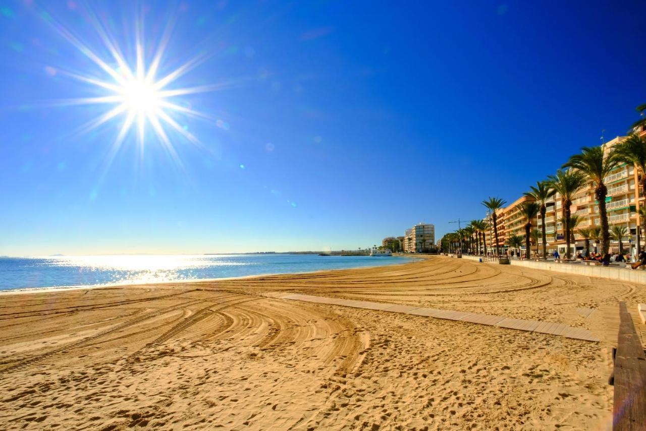 Holiday Studio Jardin Playa Torrevieja Buitenkant foto
