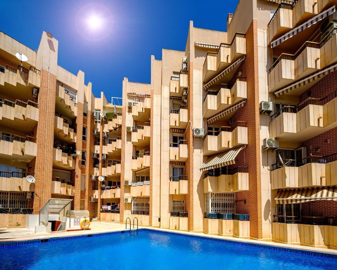 Holiday Studio Jardin Playa Torrevieja Buitenkant foto